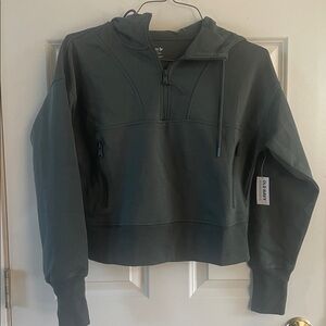 Old Navy Active Pullover-NEW